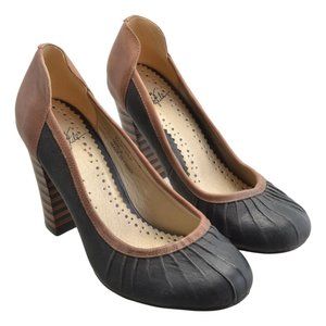 Very Volatile Brown & Black Leather Pumps